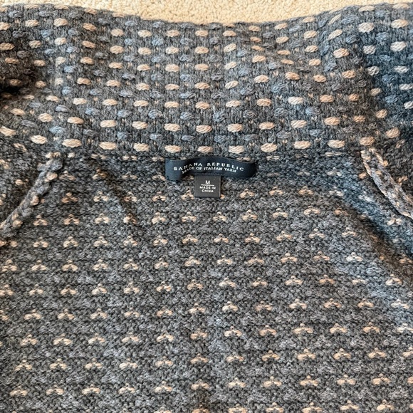 Banana Republic Cowl Neck Sweater, Size M - Picture 3 of 6
